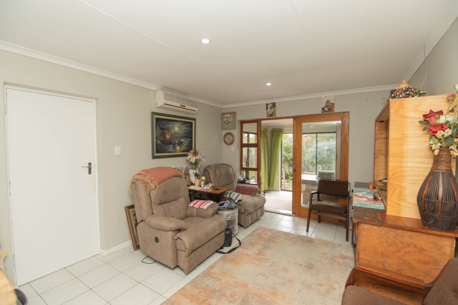 2 Bedroom Property for Sale in Lorraine Eastern Cape